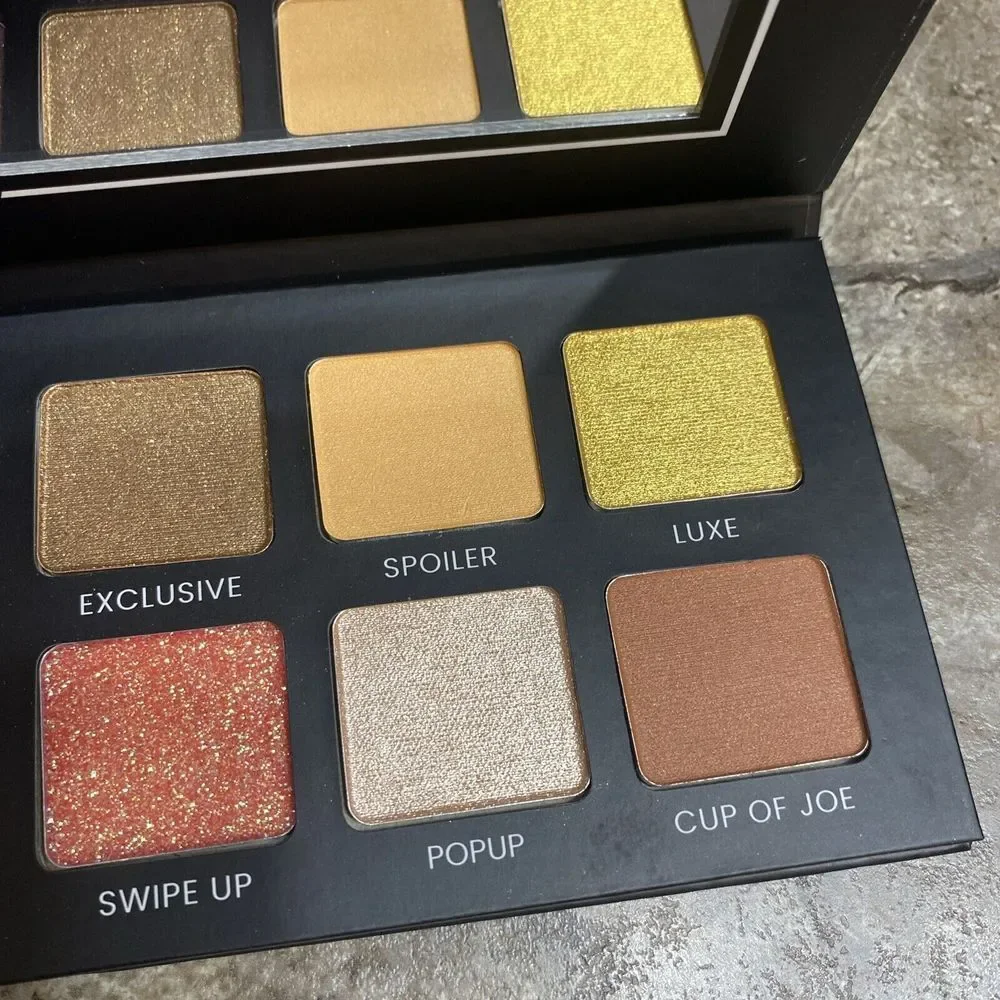 Boxycharm Hello Charmer Eyeshadow‎ Palette. New In Box!